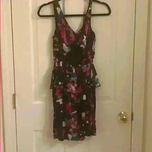 Y2K dress ruffles size medium - Picture 2 of 4